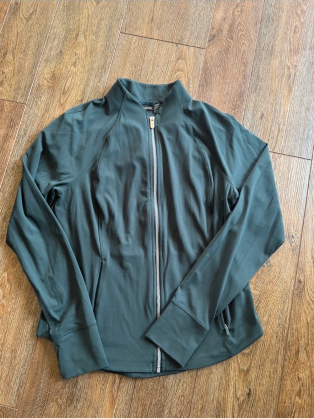 Athleta Salutation Jacket NWT Green